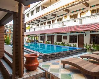 Somwang Boutique Hotel - Chiang Mai - Piscina