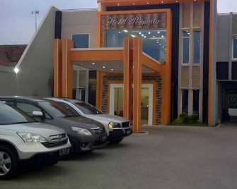Permata Hotel - Purwakarta - Edificio