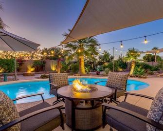 Blackfoot 3 Bedroom Home - San Tan Valley - Pool