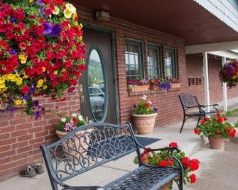 Old Town Inn - Crested Butte - Patio