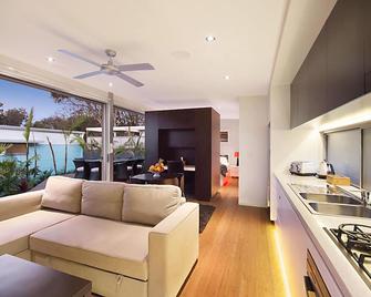 Cavvanbah - Byron Bay - Living room