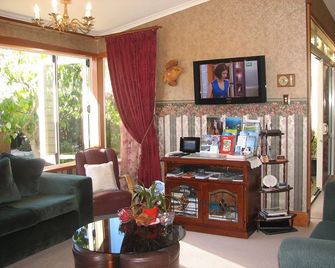 Ambleside Luxury Bed & Breakfast - Nelson - Salon