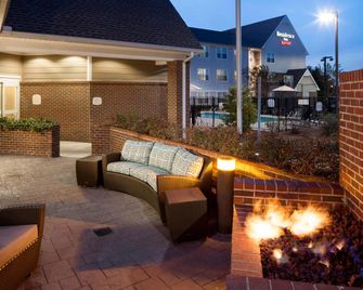 Residence Inn by Marriott Hattiesburg - האטיסברג - פטיו