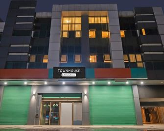 Townhouse Jabalpur View Point - Jabalpur - Building