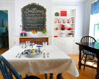 The Kendall Inn - Freeport - Essbereich
