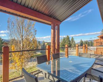 Residences 2 bedroom Purcell condo: Unit 10 - Fairmont Hot Springs - Balcony