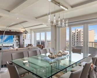 Bahia Mar-Solare Tower, Beachfront Resort with Two Pools - South Padre Island - Dining room