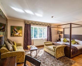 The Bear's Paw - Sandbach - Schlafzimmer