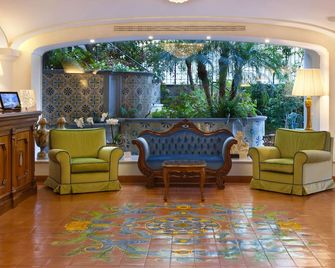 Grand Hotel La Favorita - Sorrento - Lobby