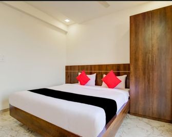 Hotel Rio Inn - Trimbak - Habitación