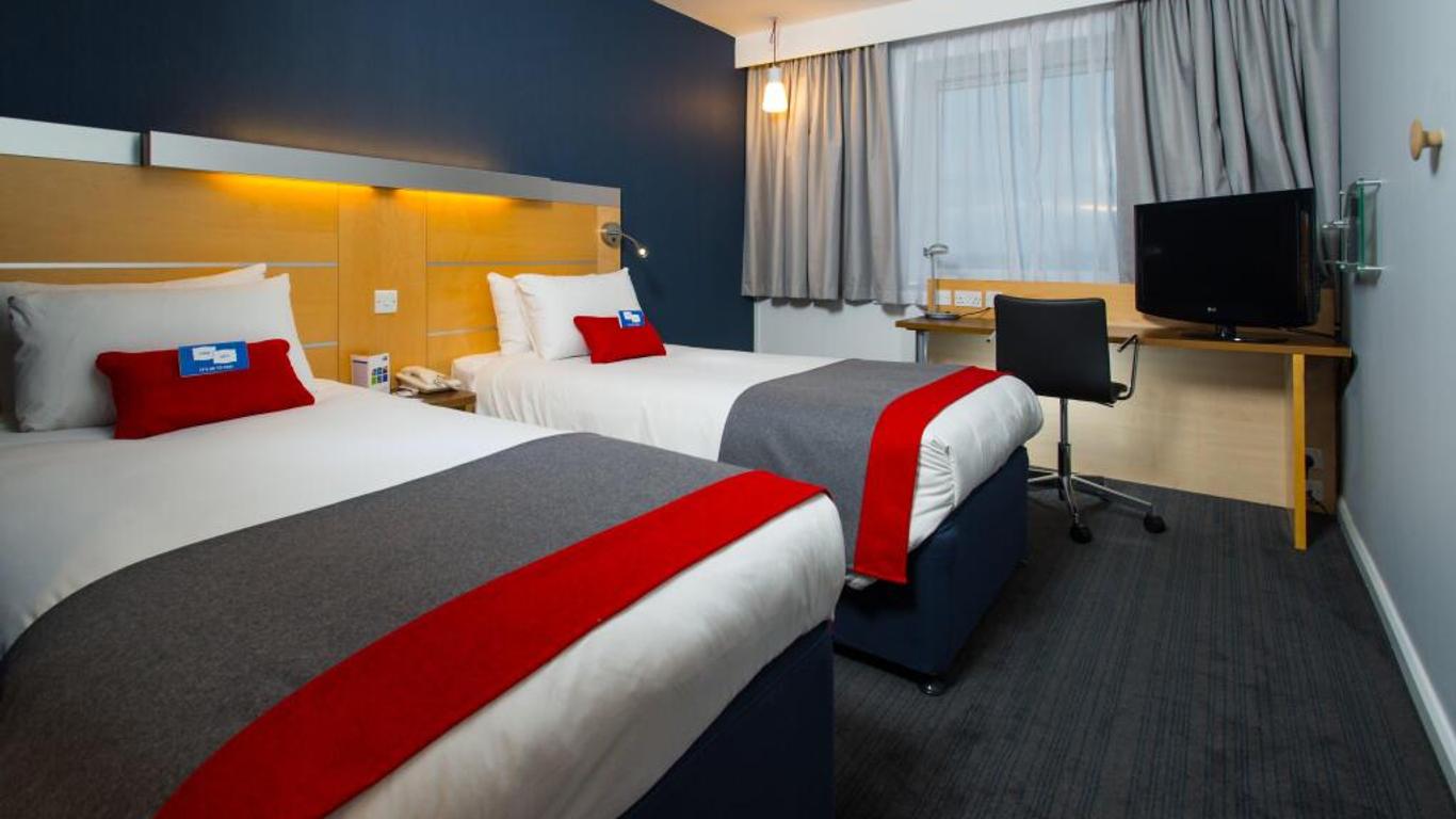 Holiday Inn Express Bedford By IHG