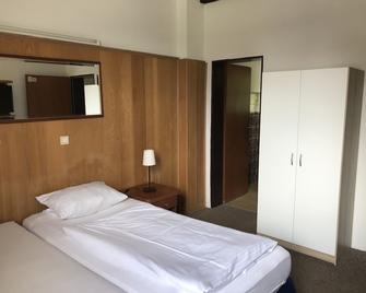 Hotel Alte Wache - Mariental - Bedroom