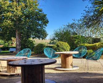 Country house for 6 to 15 people - Vic-Fezensac - Patio