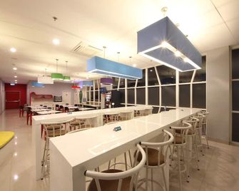 بوب! فندق كيمانج جاكرتا - جاكرتا - مطعم