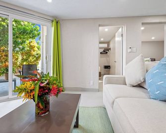 Bananas On The Beach - סן פדרו - סלון