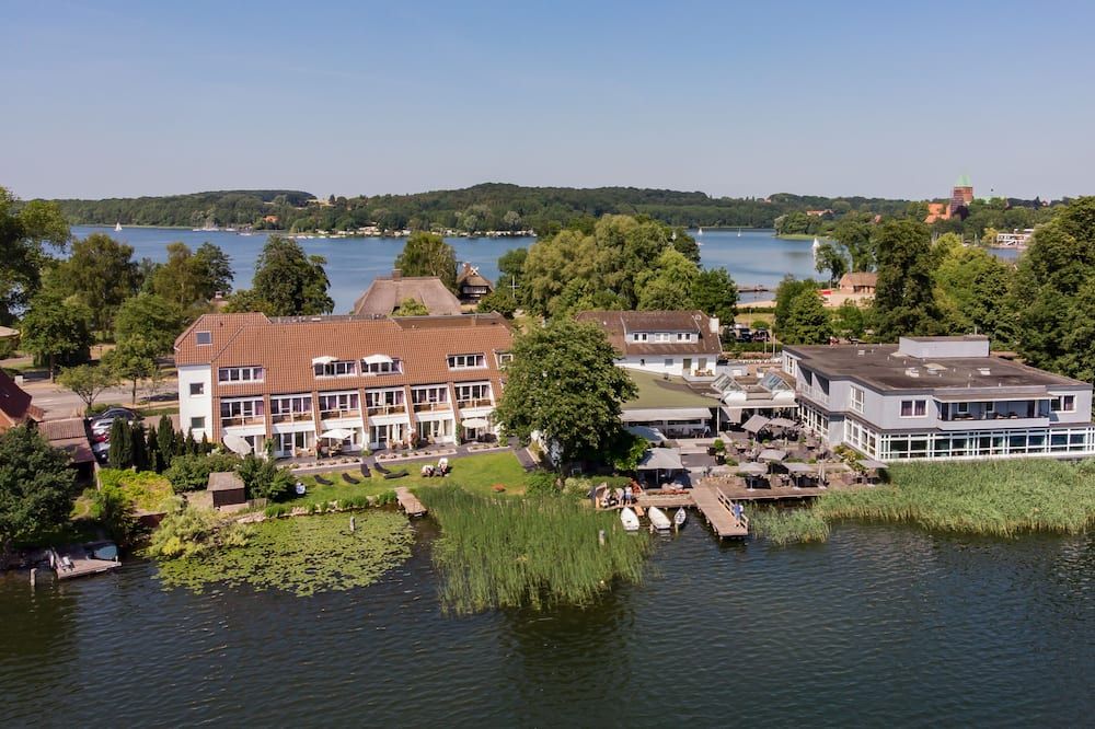 Hotel Der Seehof - Ratzeburgo - Edificio