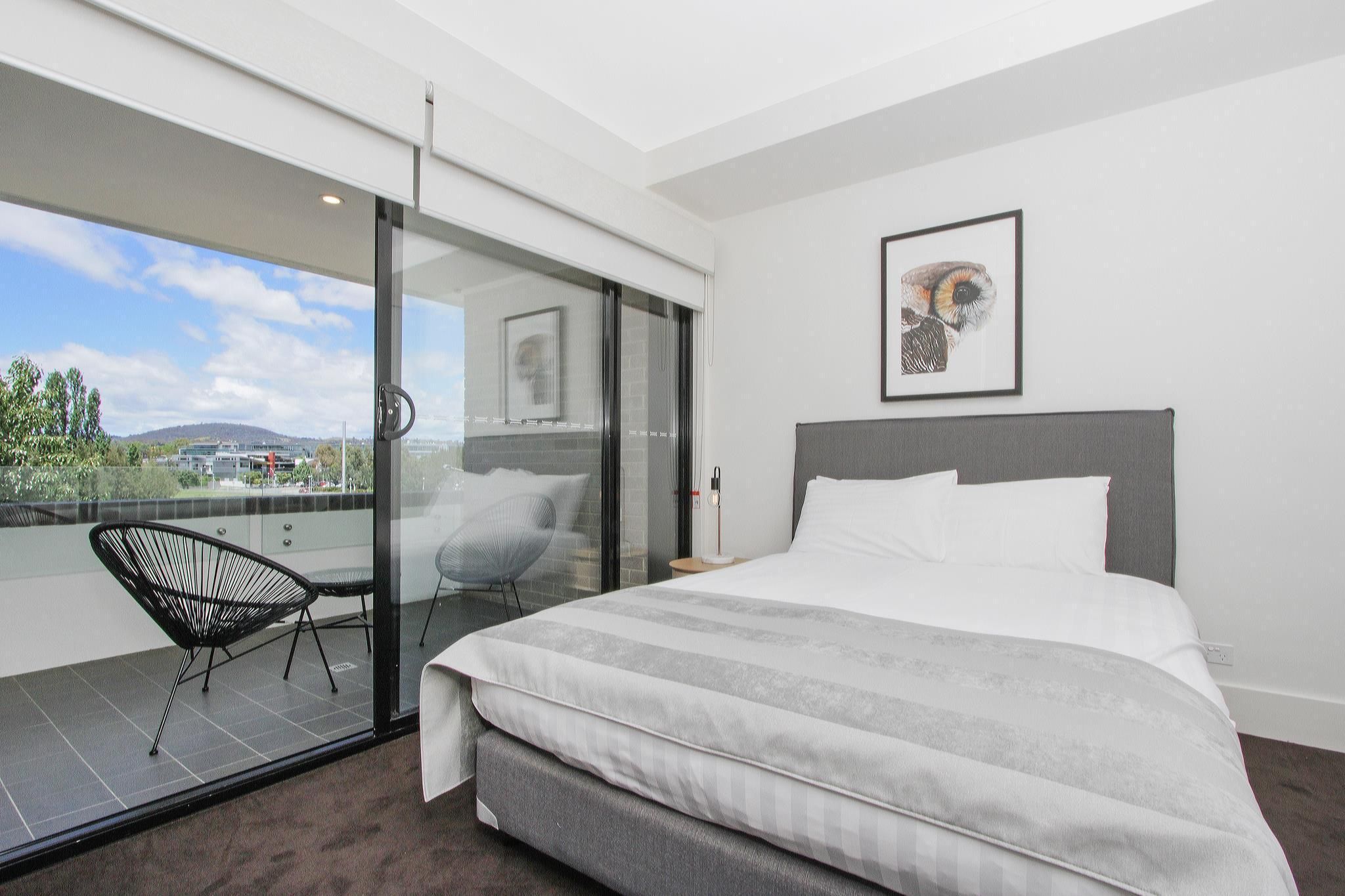 Accommodate Canberra - The Prince - Canberra - Bedroom