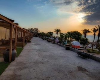 Ein Gedi Camp Lodge - En Gedi - Extérieur
