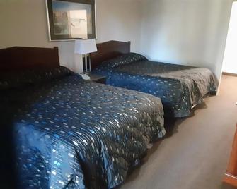 The Vegas Motel - Minot - Bedroom
