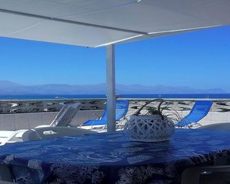 Bright Apartment in Alcamo: 100 m² with Sea View - Alcamo - Balcone