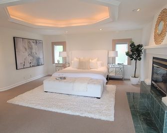 Mediterranean Bel Air Estate w/ pool + views - לוס אנג'לס - חדר שינה