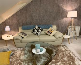 Apartamento 'Machote' - Tordesillas - Living room