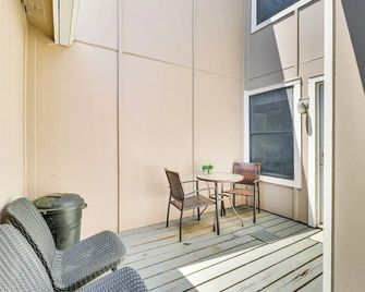 4 Mi to Dtwn: Gem w/ Pool Access & Patio in Austin - Austin - Balkon