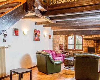 Gite de la tour Domaine d'Estary - Lièpvre - Sala de estar
