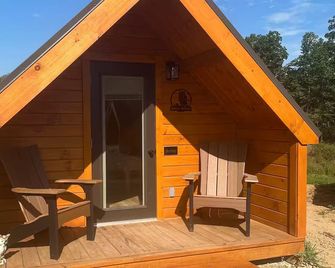 Lakehouse Resort Hootin’ Hollow A-Pod 4 Rend Lake - Benton