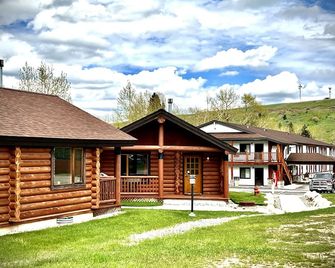 Beartooth Hideaway Inn & Cabins - Red Lodge - Gebouw