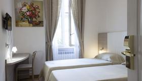 Albergo Amalfi Milano - Milan - Bedroom