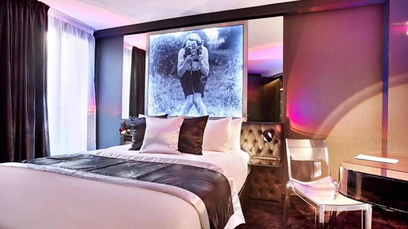 أوتل ديكليك