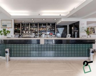 Hotiday Room Collection - Giulianova - Джуліанова - Бар
