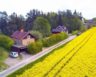 The cozy little house Ask 130 - Motala - Outdoor view