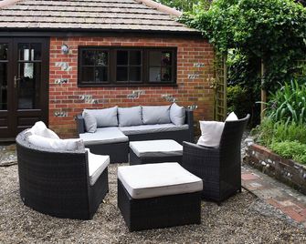 2 bedroom accommodation in Winterton-on-Sea - Winterton-on-Sea - Patio