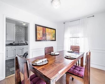 Spacious 2 BD in Los Angeles - לוס אנג'לס - חדר אוכל