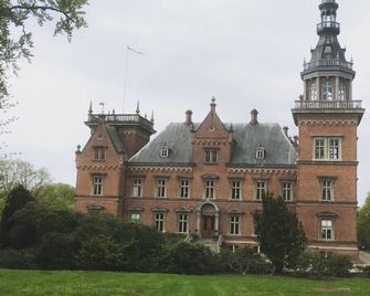 Domsten Summer House - Right By The Ocean - Helsingborg - Building