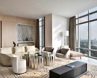 Four Seasons Hotel Bengaluru at Embassy One - Bangalore - Sala de estar