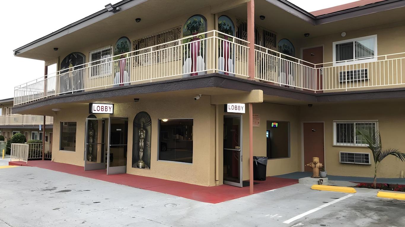 Los Angeles Inn & Suites Lax