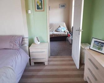 1 Bed Guisborough Option of Twin Sofabed - Extra - Guisborough