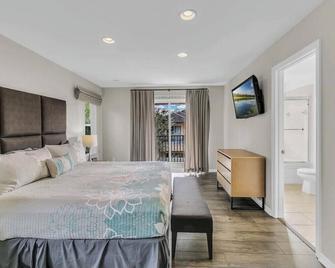 Comfortable 4br w/ private jacuzzi - Kissimmee - Habitación