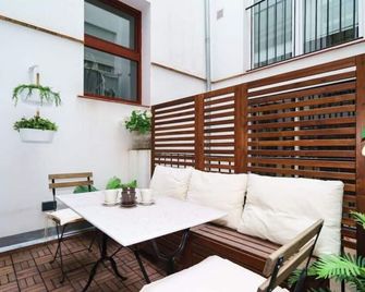 Valencia Luxury - Boutique Redonda - Valencia - Patio