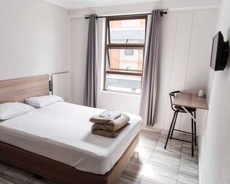 Ecomotel Louis Botha - Johannesburg - Schlafzimmer