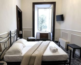 Palazzo Alibrandi - Civitavecchia - Slaapkamer