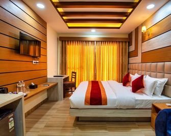 Chitwan Midtown Resort - Bharatpur - Bedroom