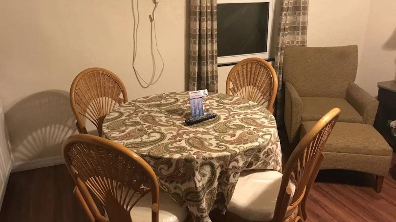 Summerside Inn
