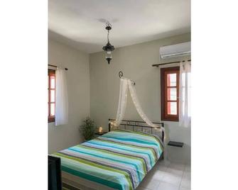 Kalivia House - Entire Home - Gytheio - Bedroom