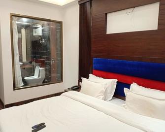 Jjk Rukmini Vilas Hotel & Banquet - Muzaffarpur - Bedroom