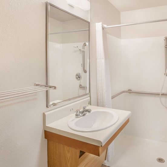 WoodSpring Suites Waco near University image 1