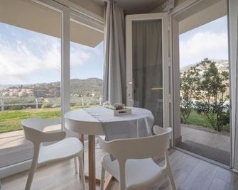 Agriturismo Terre degli Angeli - Pietra Ligure - Binnenhof